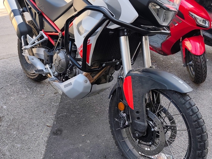 Aprilia 660 Tuareg