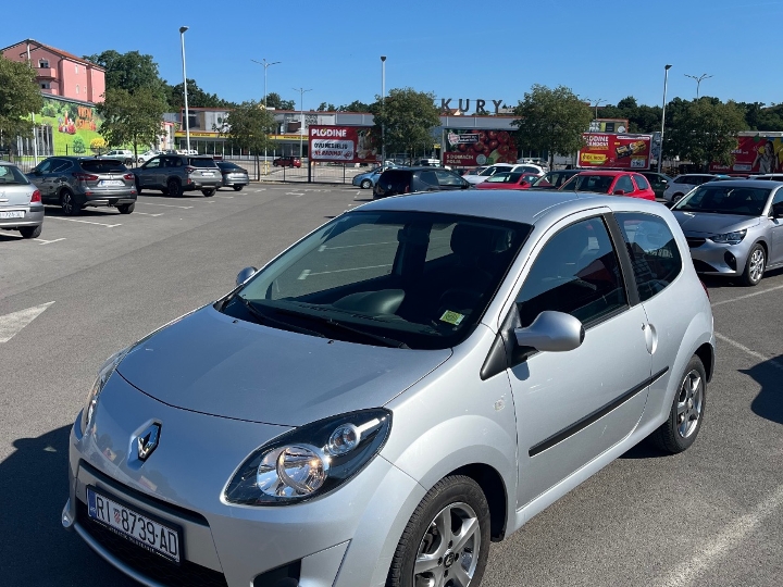 Renault Twingo 1.5dCi, reg. god. dana, malo km