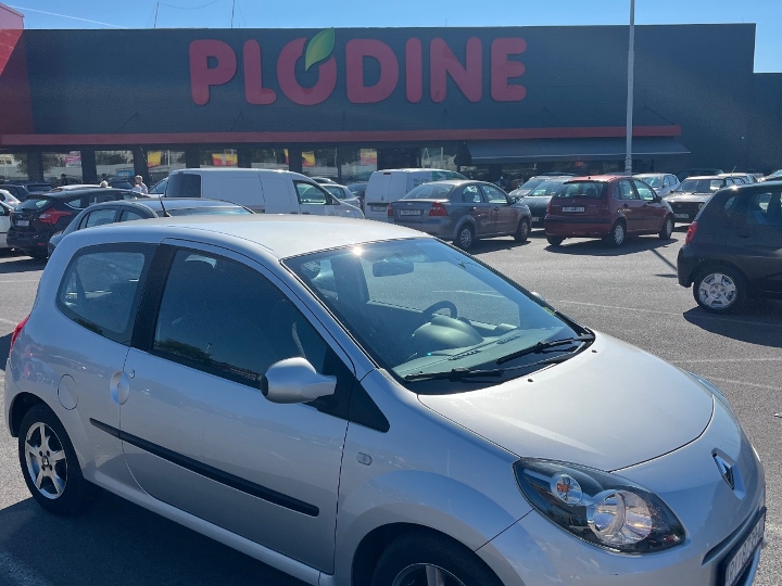 Renault Twingo 1.5dCi, reg. god. dana, malo km