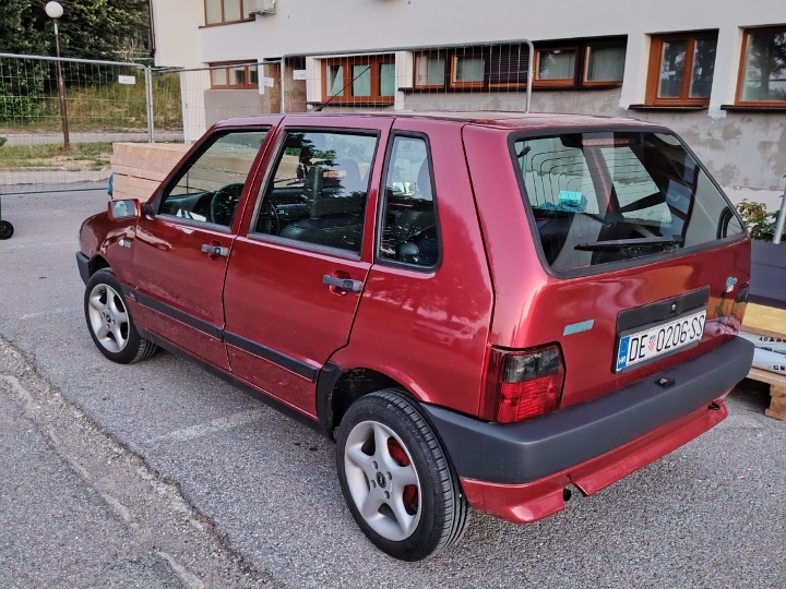 Fiat Uno 1.0