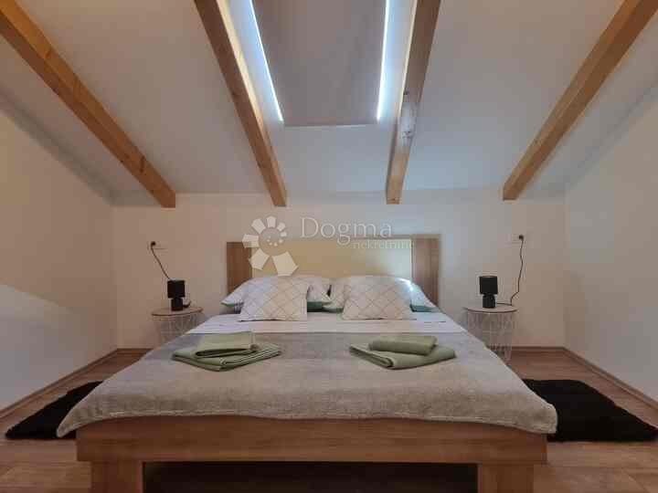 Jutarnja kava s pogledom na more, Volosko, Opatija, 2S+DB, 62m2