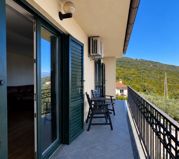 Ičići – Stan s panoramskim pogledom na more