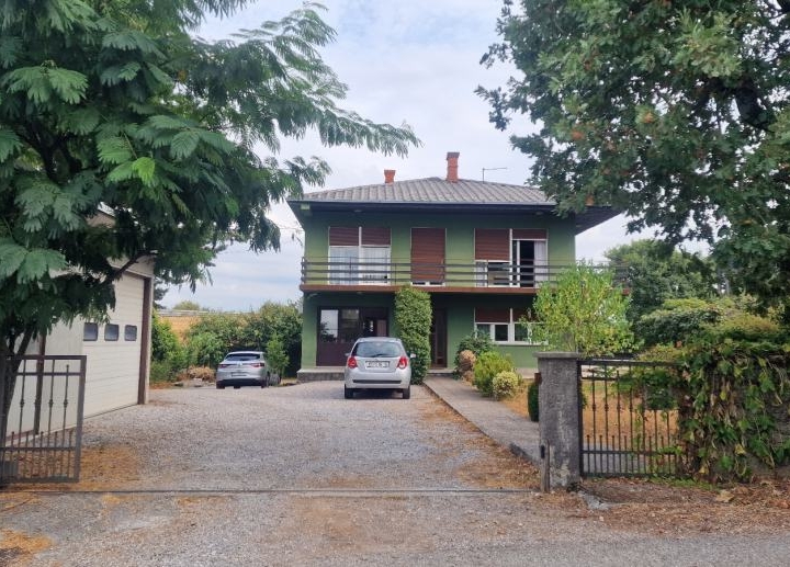 Čavle (Cernik), garsonijera 38 m2