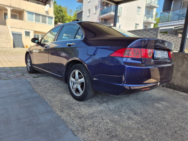 Honda Accord 2.2, Executive