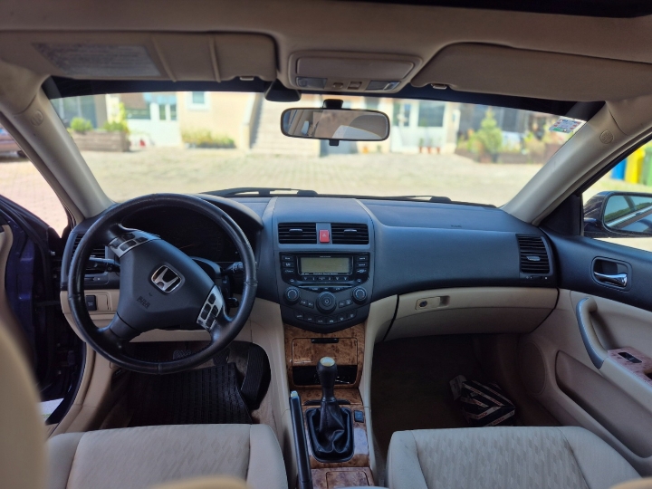 Honda Accord 2.2, Executive
