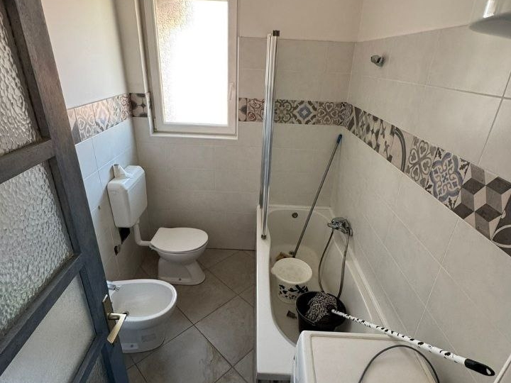 Iznajmljujem stan Potok (Rijeka) 58 m2 (2S+DB)