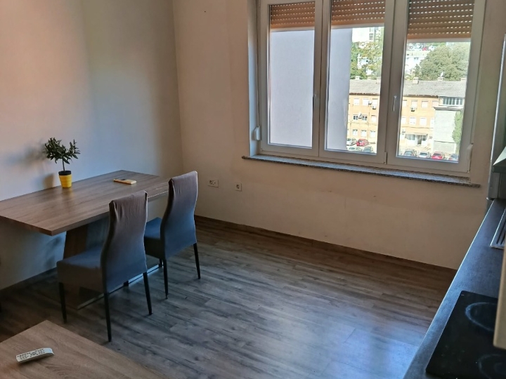 Iznajmljujem stan Potok (Rijeka), 58 m2 (2S+DB)