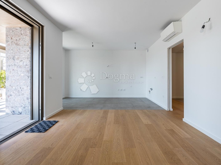 Novogradnja Premium Living Rijeka -  stan 2.0 / 3S+DB