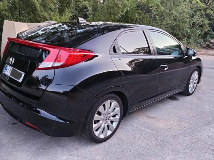 Honda Civic 1.4 i-vtec
