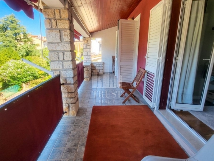 Rovinj - obiteljska kuća s turističkim apartmanima u centru grada, blizu mora