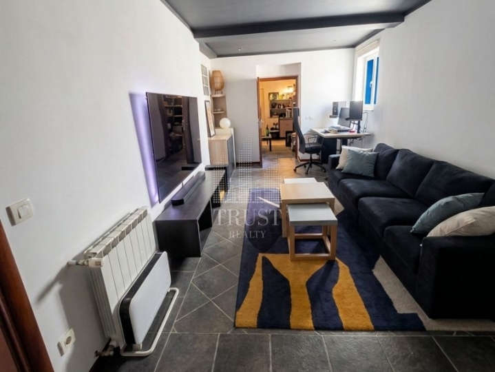 Rovinj - obiteljska kuća s turističkim apartmanima u centru grada, blizu mora
