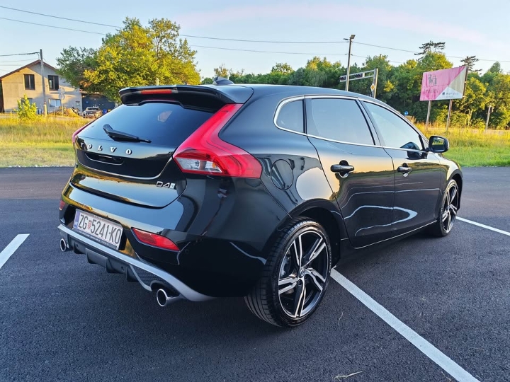 Volvo V40 D4 geartronic 