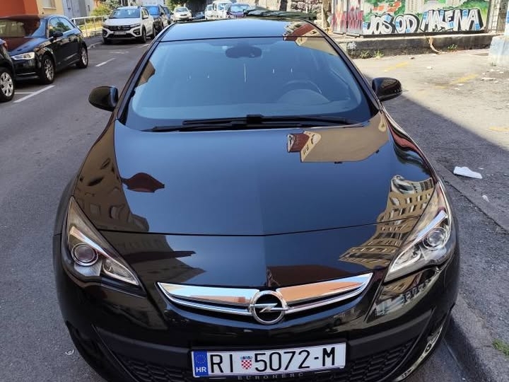 Opel Astra 