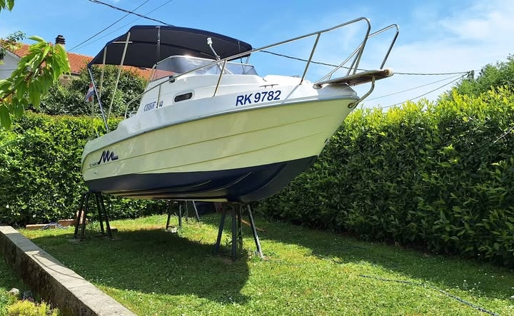 Gliser Conero Cabin 540