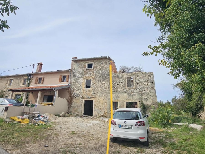 Istra, Krasica – tradicionalna kamena kuća s otvorenim pogledom