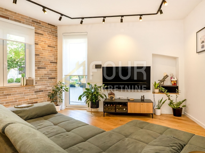 Rijeka, Kozala, 113.10m2, etaža - 3S+DB, balkon+terasa, garaža!