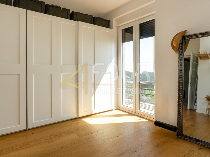 Rijeka, Kozala, 113.10m2, etaža - 3S+DB, balkon+terasa, garaža!