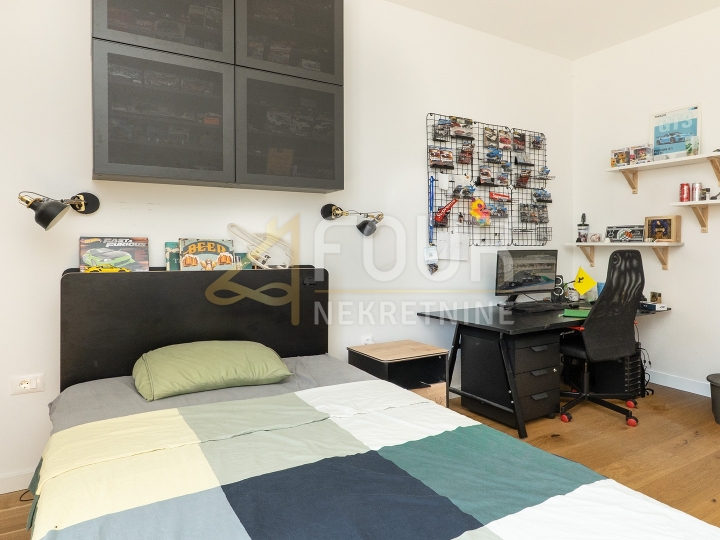 Rijeka, Kozala, 113.10m2, etaža - 3S+DB, balkon+terasa, garaža!