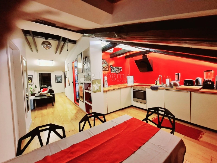 Rijeka, Centar, 116 m2, 2S+DB, balkon, pogled na more