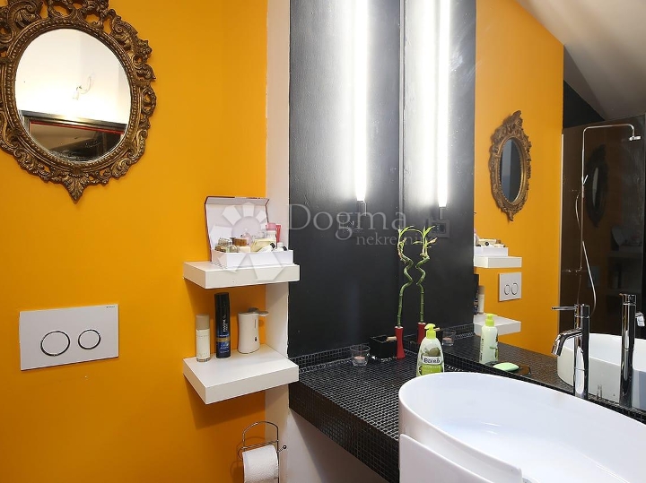 Rijeka, Centar, 116 m2, 2S+DB, balkon, pogled na more