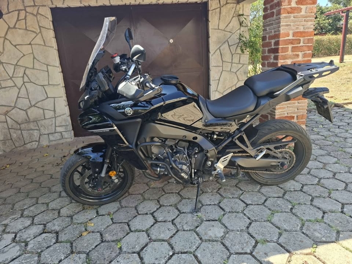 Yamaha Tracer 9