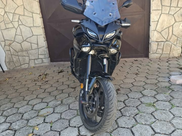 Yamaha Tracer 9
