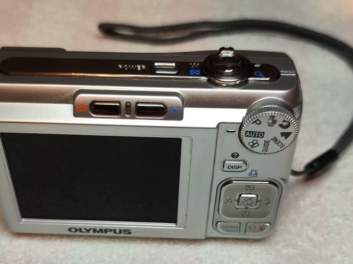 Olympus FE-310
