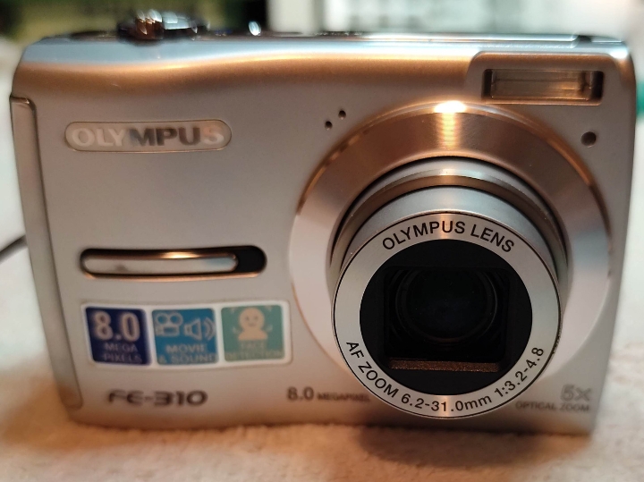 Olympus FE-310