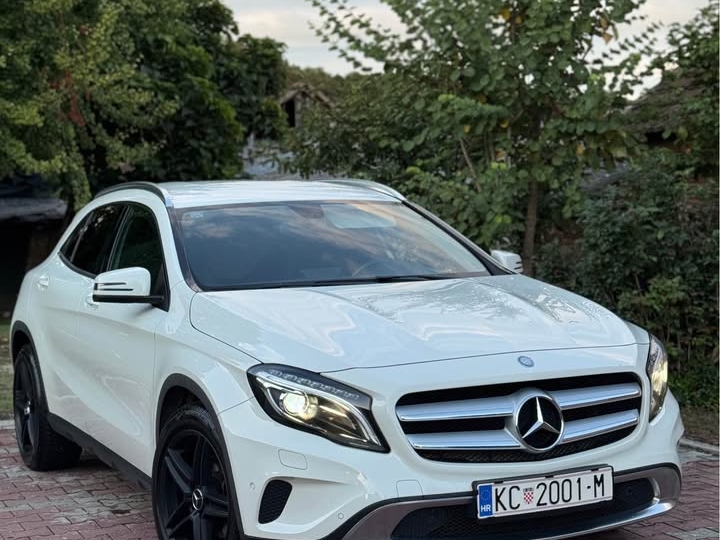 Mercedes Benz GLA 200 CDI
