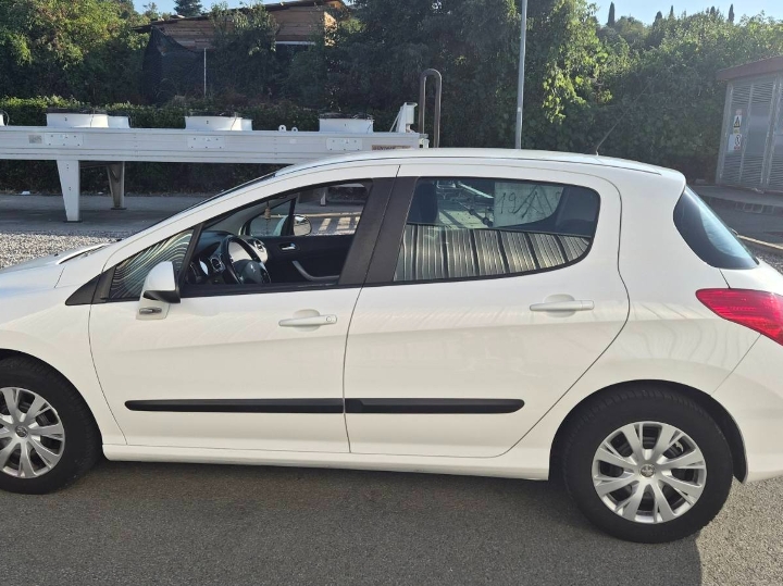 Peugeot 308 1.6 HDI, 68 kW