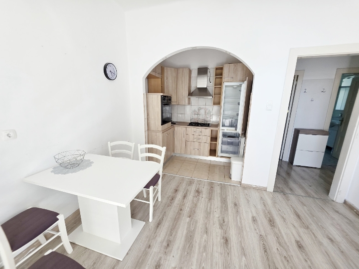 Centar, 2S+DB, 54 m2, 650€