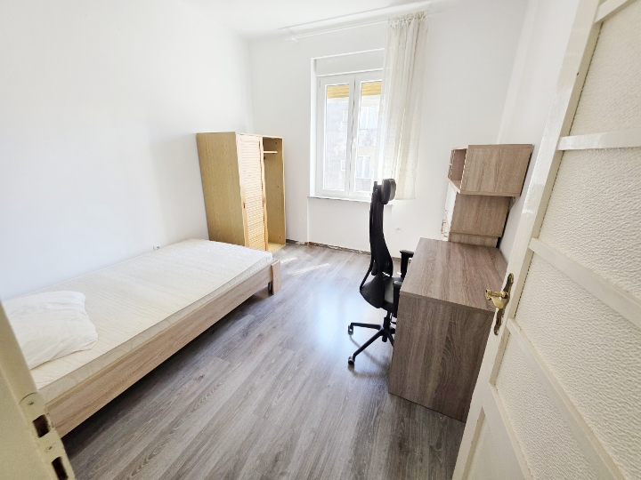 Centar, 2S+DB, 54 m2, 650€