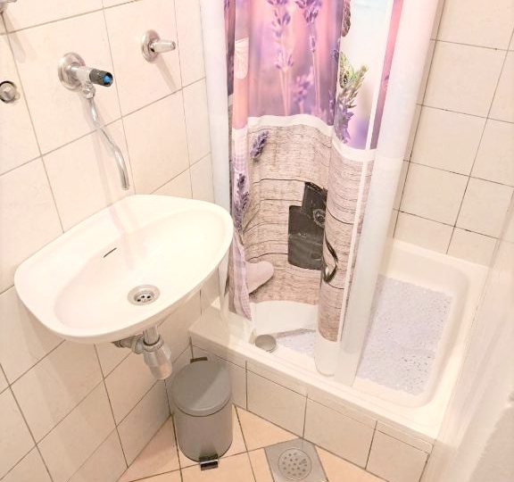 Trsat, garsonijera, 400€