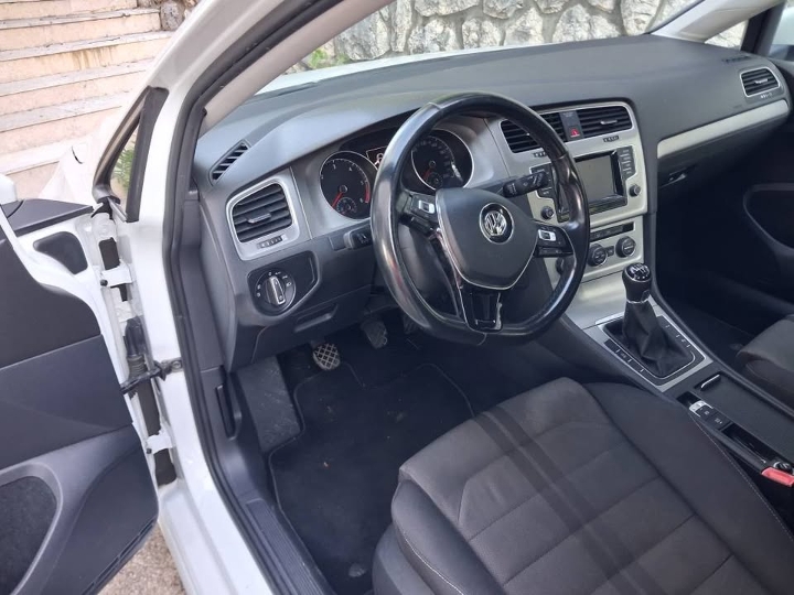 VW Golf 7 R line 1.6 tdi