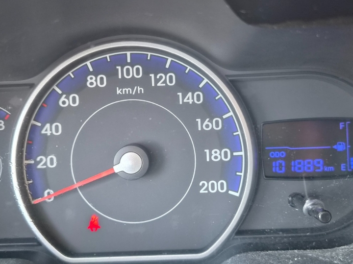 Hyundai i10, 1.1, 2012. g., reg. 03./27.