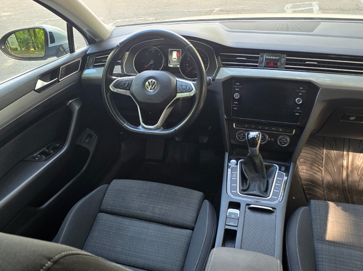 VW Passat B8.5 karavan, 2020. god., 2.0 TDI, 150 KS