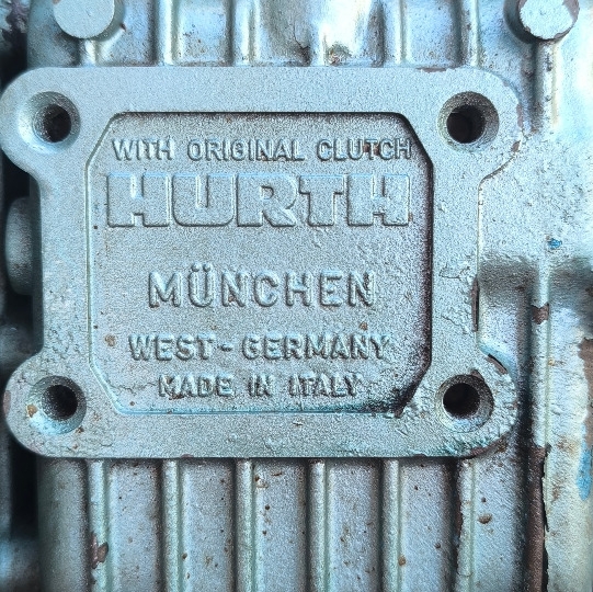 Hurth kopču HBW 100 2 R desnookretnu ili ZF 10 ispravnu kupujem