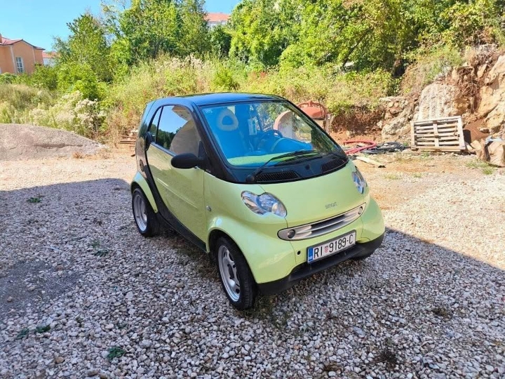 Smart City-Coupé (2002. god.) – 1.700 €