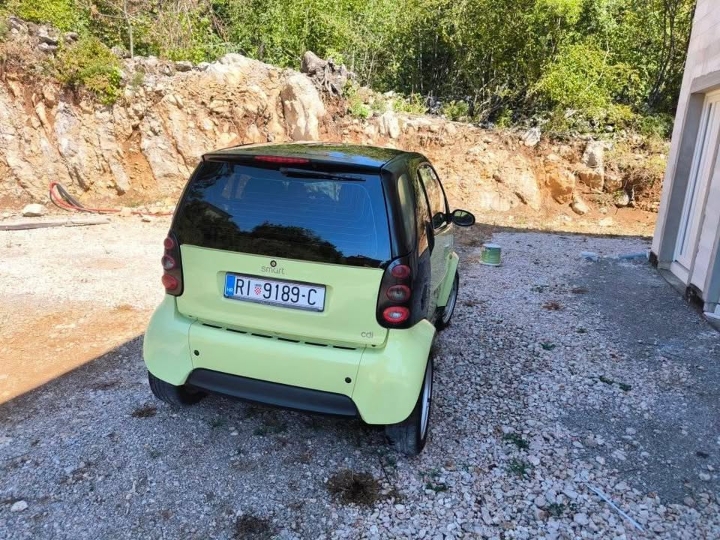 Smart City-Coupé (2002. god.) – 1.700 €
