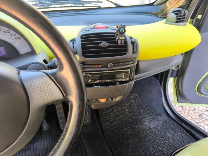 Smart City-Coupé (2002. god.) – 1.700 €