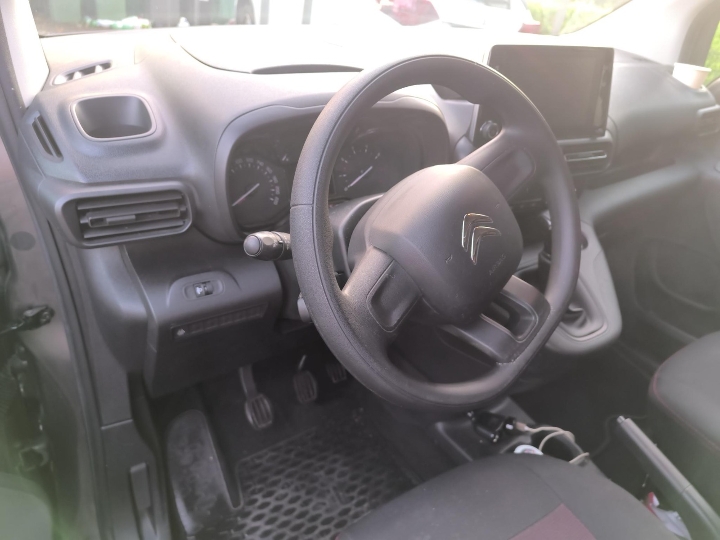 Citroen Berlingo 2021. god - 1. vlasnik, servisna knjiga, garancija