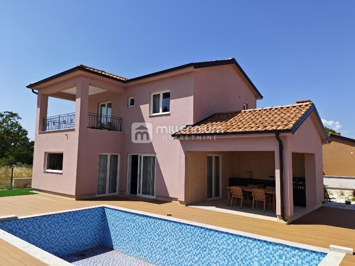 Istra, Žminj, 150m2, samostojeća kuća s bazenom