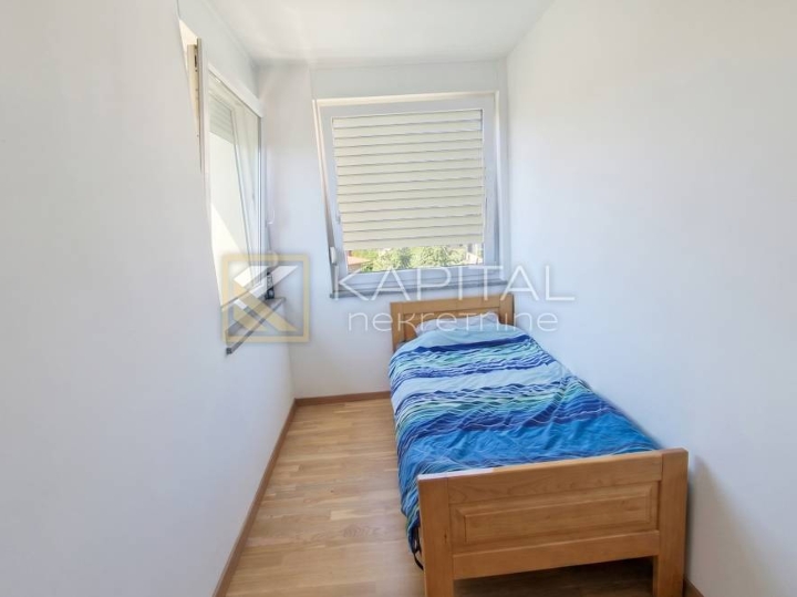 Podmurvice, 2S+DB, 55 m2, parkiralište, exkluziva!