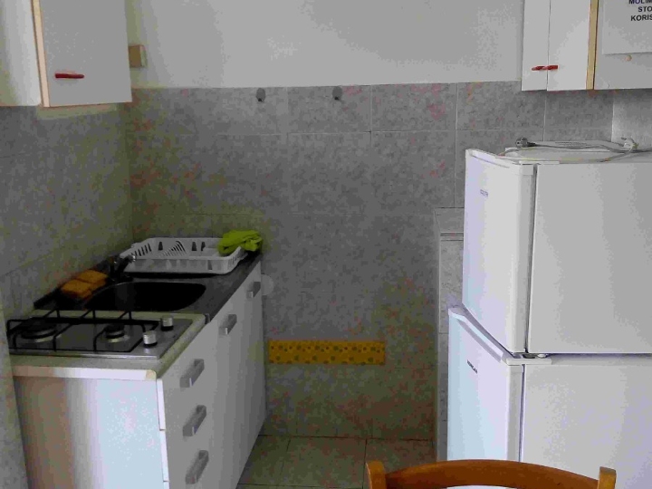 Vojak-2s kl. stan, 55m2, 150 m od kampusa, iznajmljuje se studentima