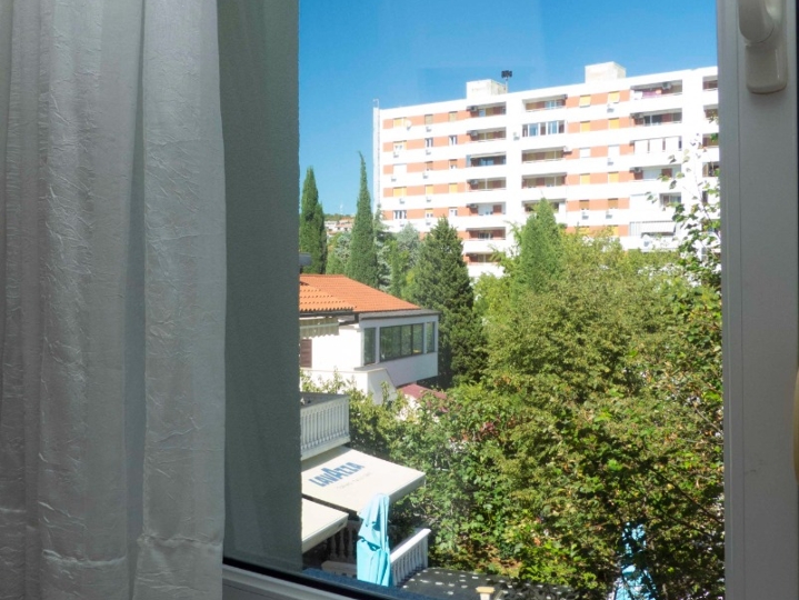 Vojak - 2S kl. stan, 55m2, 150 m od kampusa, studentima