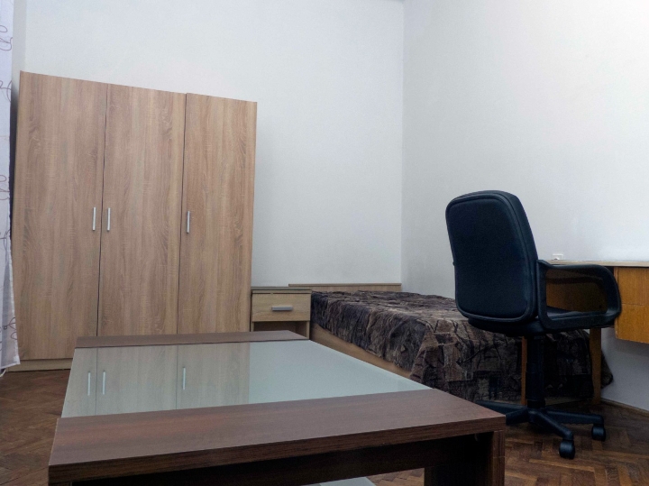 Vojak - 2S kl. stan, 55m2, 150 m od kampusa, studentima