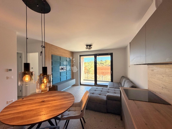 Moderan stan 62,50 m² u novogradnji – 200 m od mora
