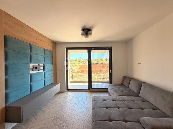 Moderan stan 62,50 m² u novogradnji – 200 m od mora