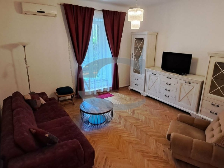 Turnić, 2S kl. stan + terasa