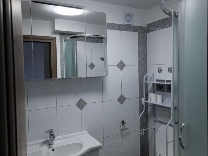 Zadar, novonamješten dvoetažni, trosoban stan 82 m²